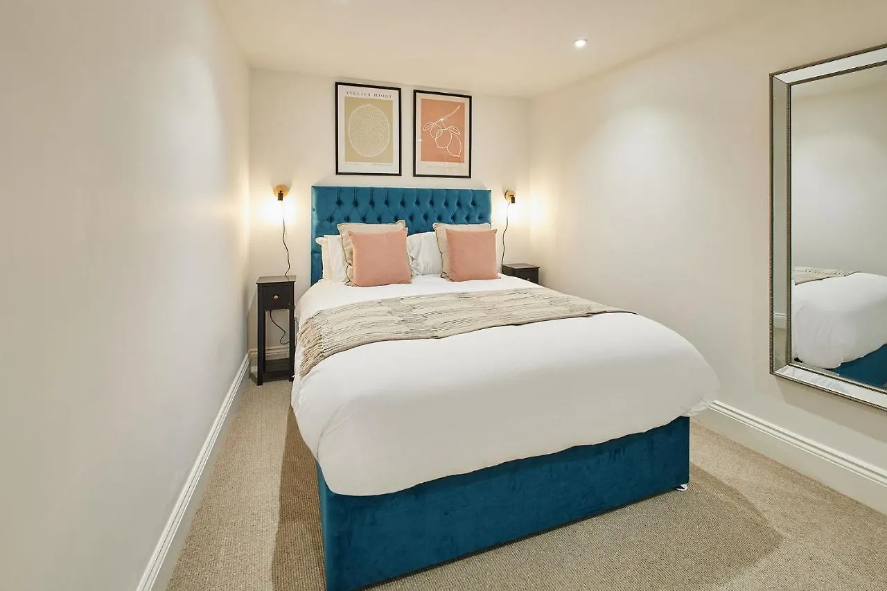 Host & Stay - Flowergate Apartments Whitby